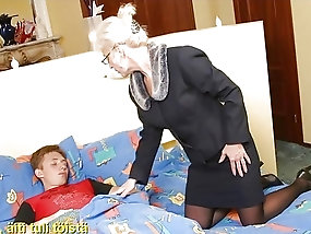Old Ladies Son Porn Clips - The Mature Sex